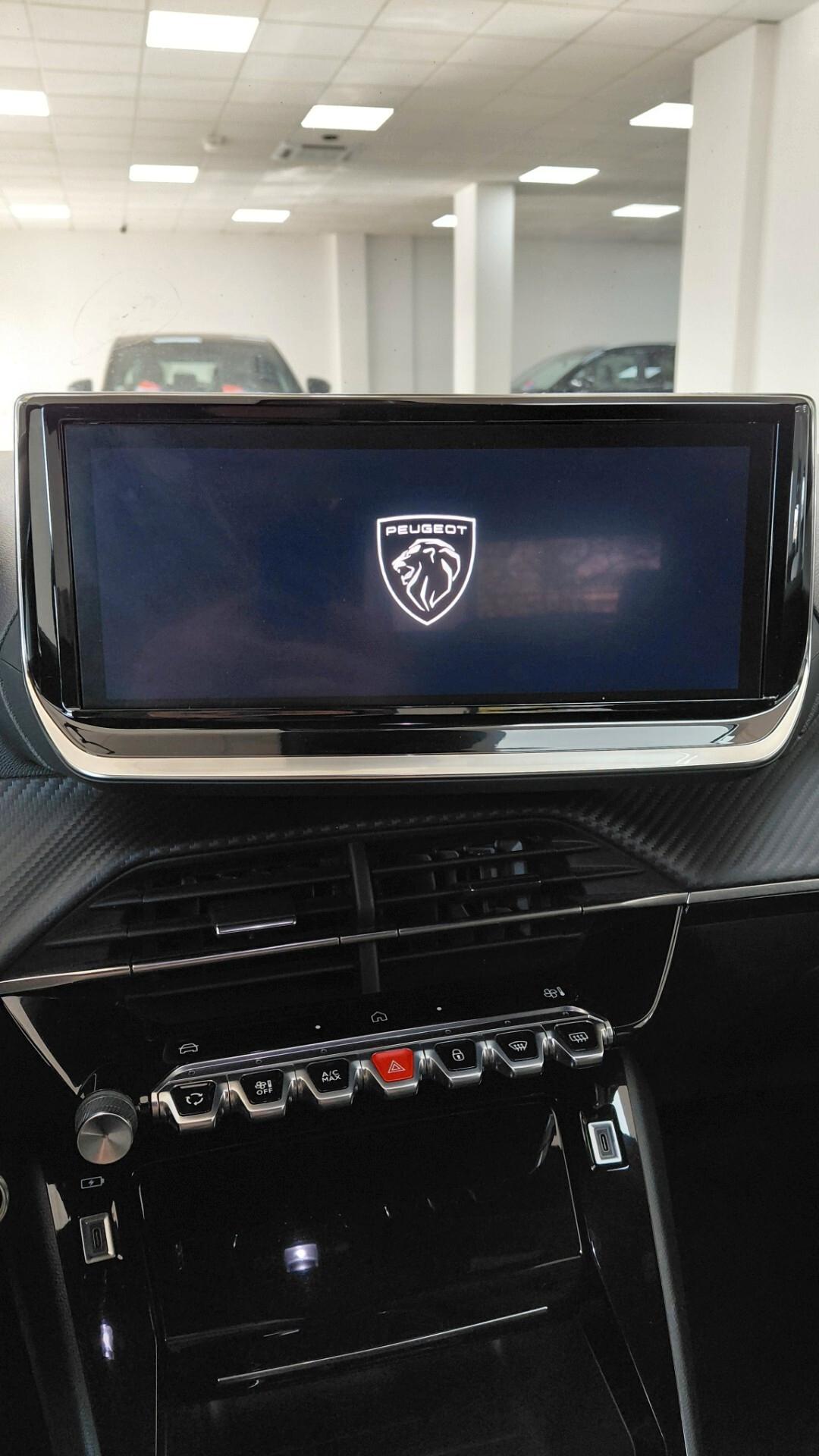 Peugeot 2008 PureTech 100 S&S Allure