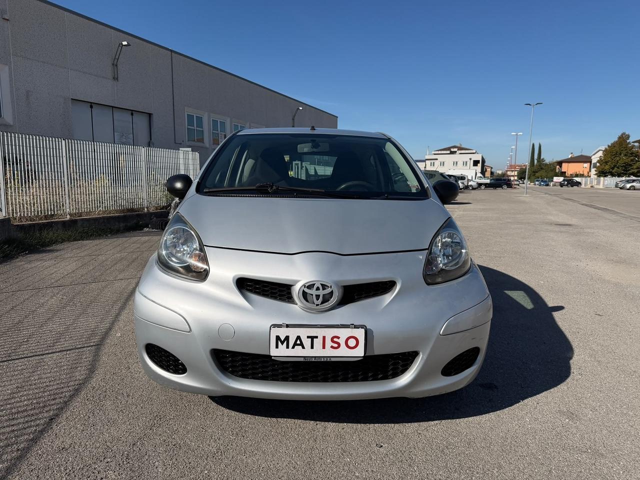 Toyota Aygo 118000 KM GARANZIA 12 MESI