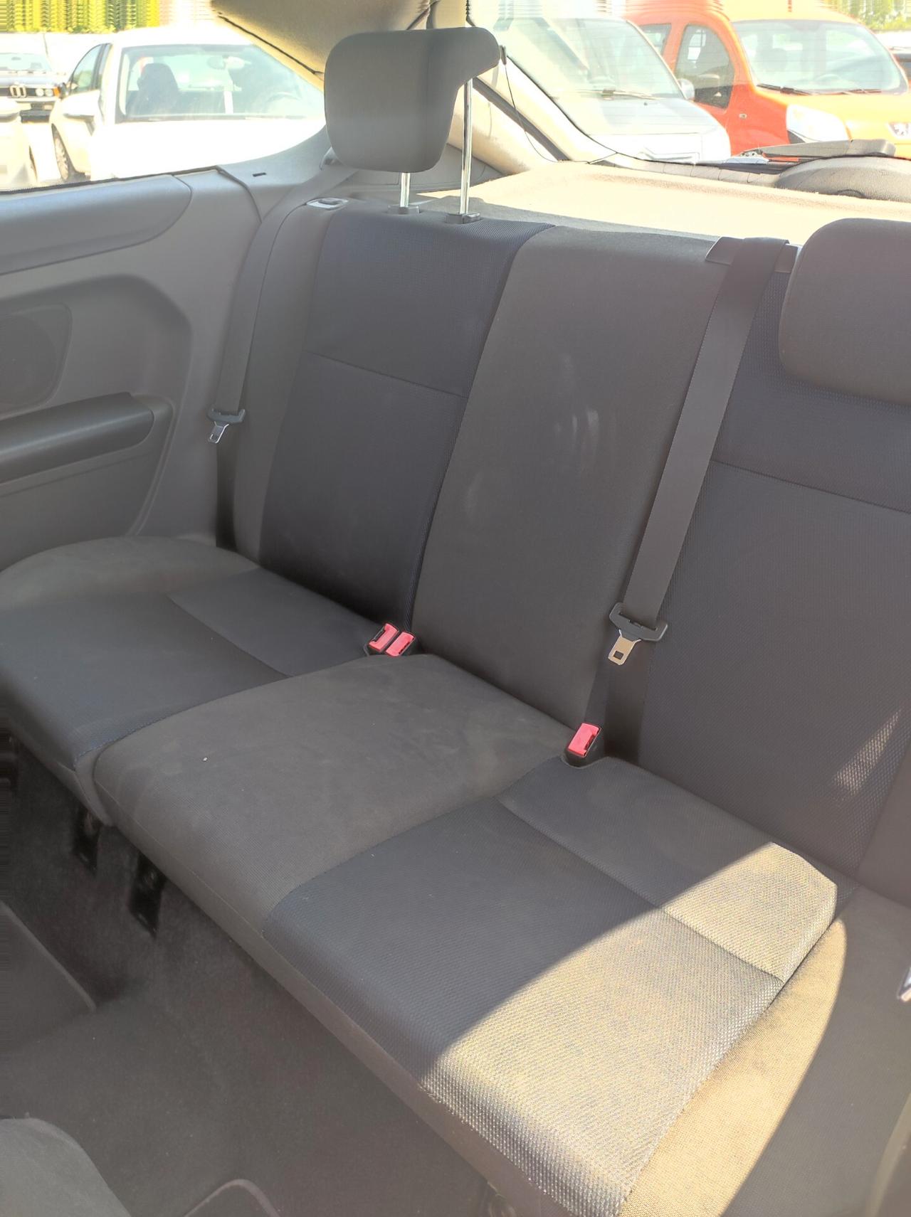 Ford Focus CC Focus 1.6 TDCi (90CV) Coupé