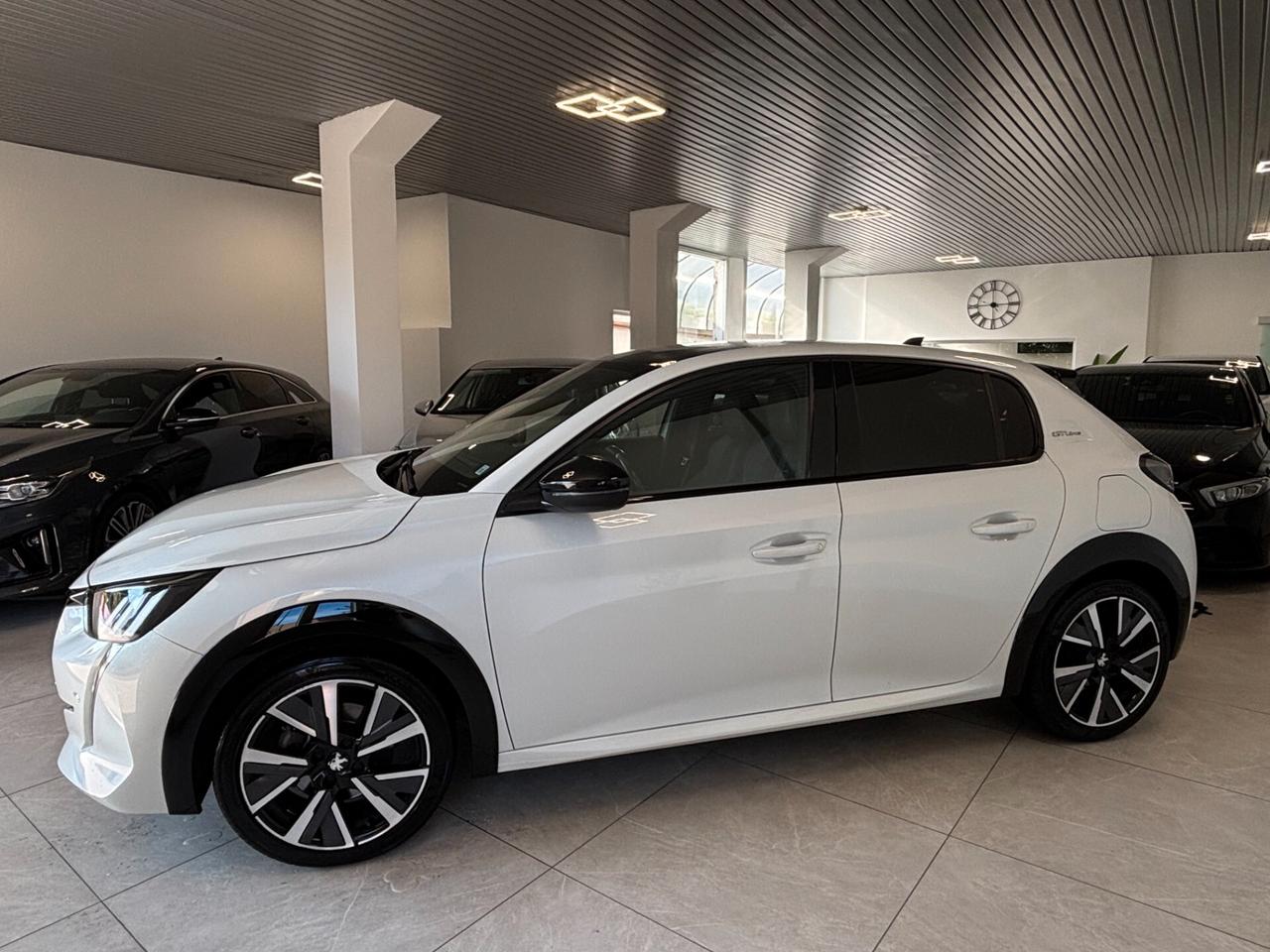 Peugeot 208 PureTech 100 Stop&Start 5 porte GT Line