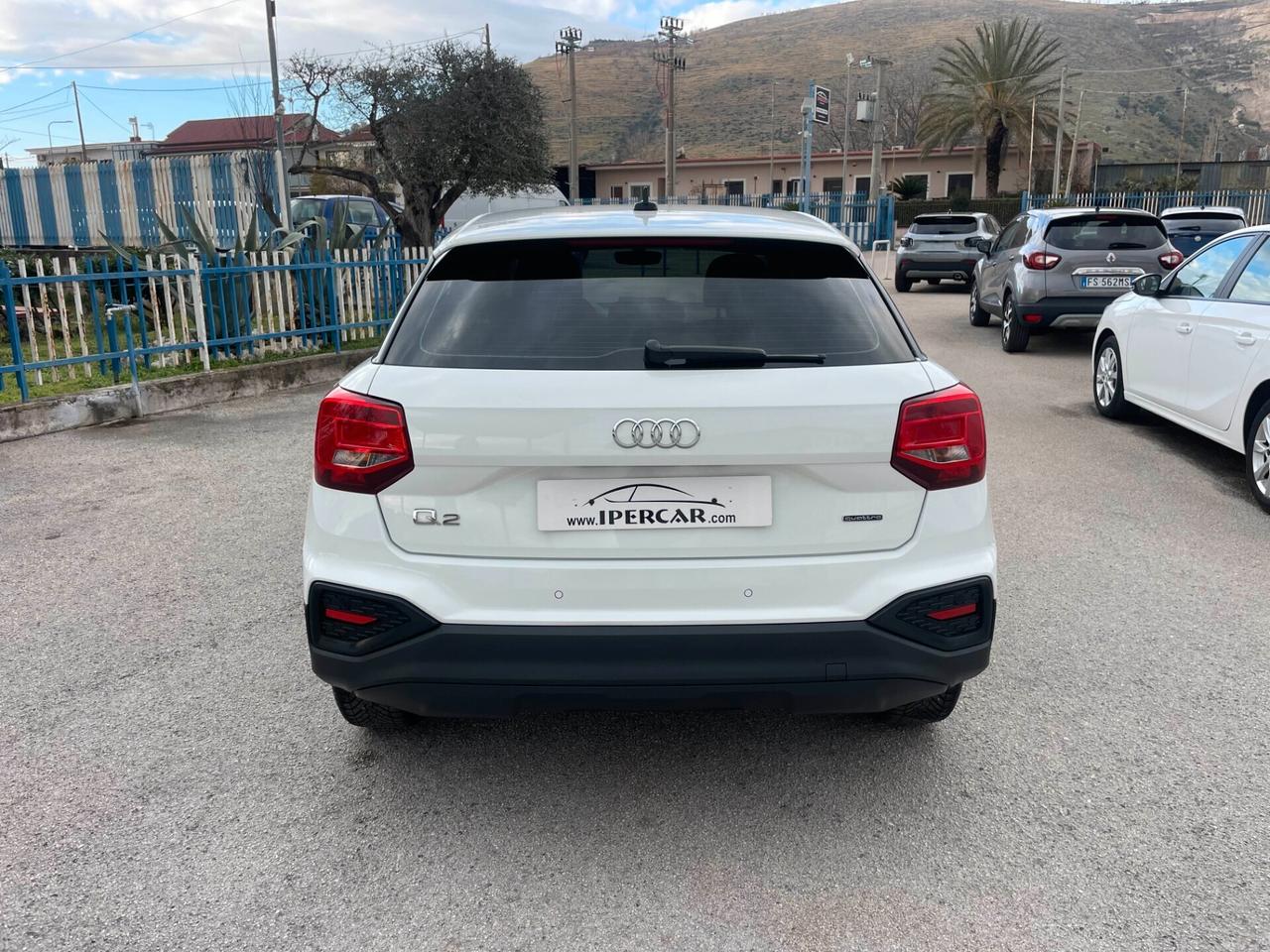 Audi Q2 35 TDI quattro S tronic Business