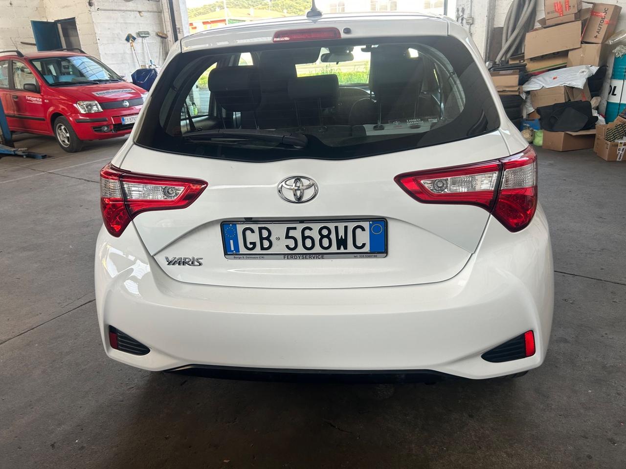 Toyota Yaris 1.0 5 porte Trend