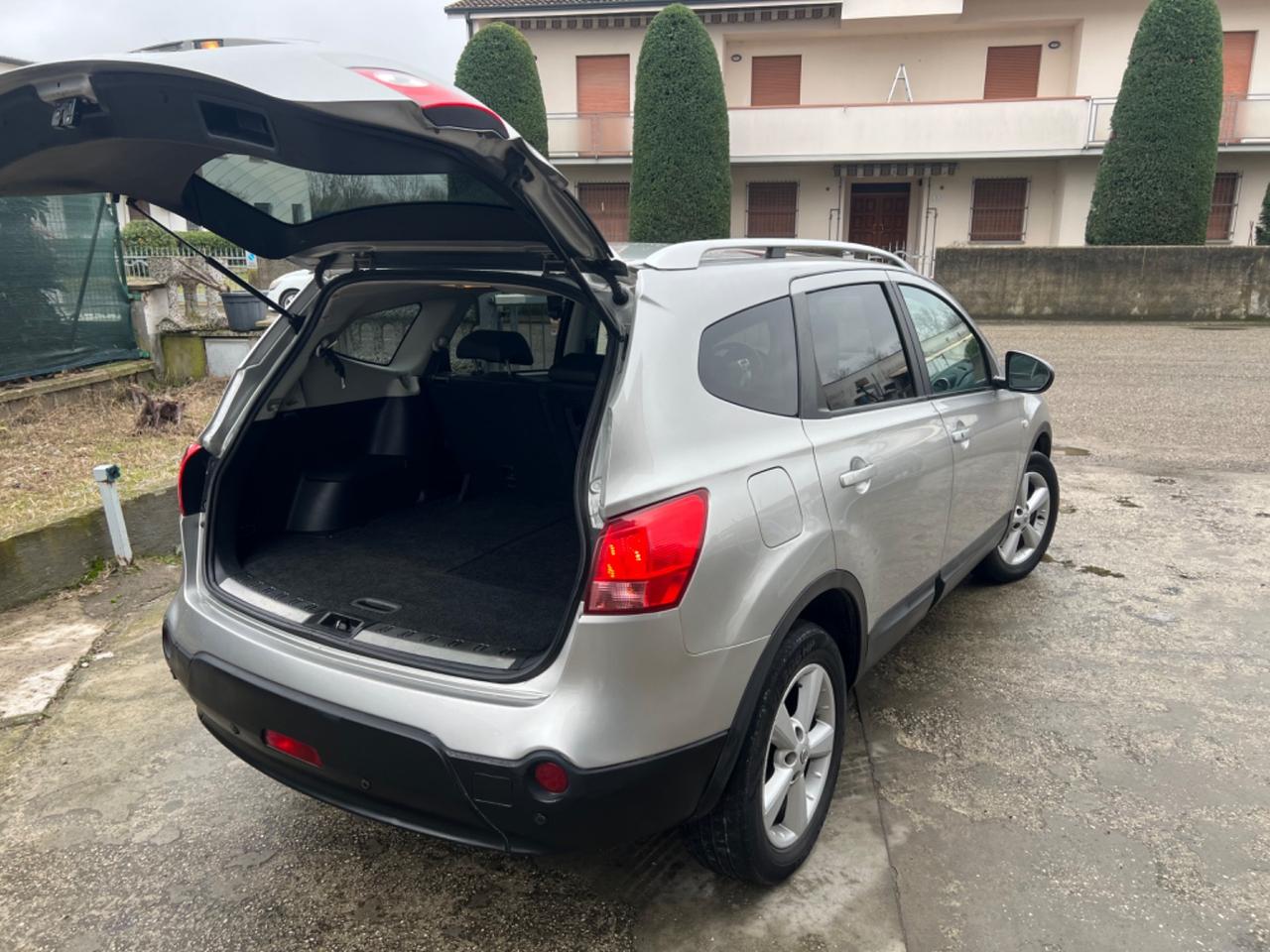 NISSAN QASHQAI 2.0 DIESEL 4X4 7 POSTI FULL OPTIONAL