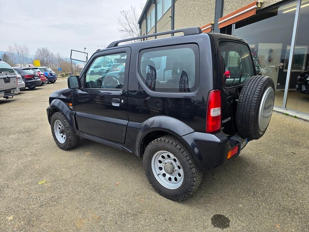 Suzuki Jimny 1.5 DDiS cat 4WD JLX