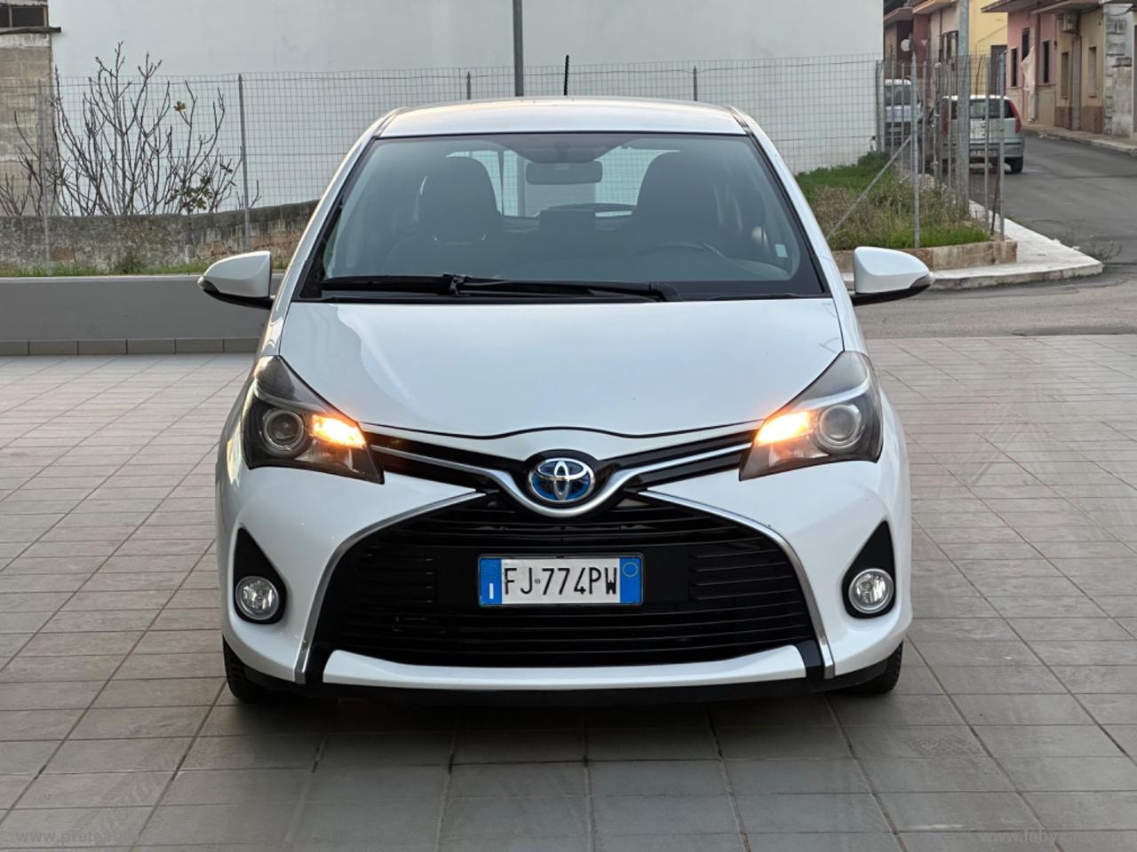 TOYOTA Yaris 1.5 Hybrid 5p. Active