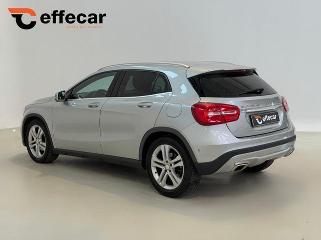 MERCEDES-BENZ GLA 220 d Automatic 4Matic Premium
