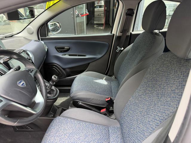 LANCIA Ypsilon 1.0 FireFly 5 porte Hybrid Gold
