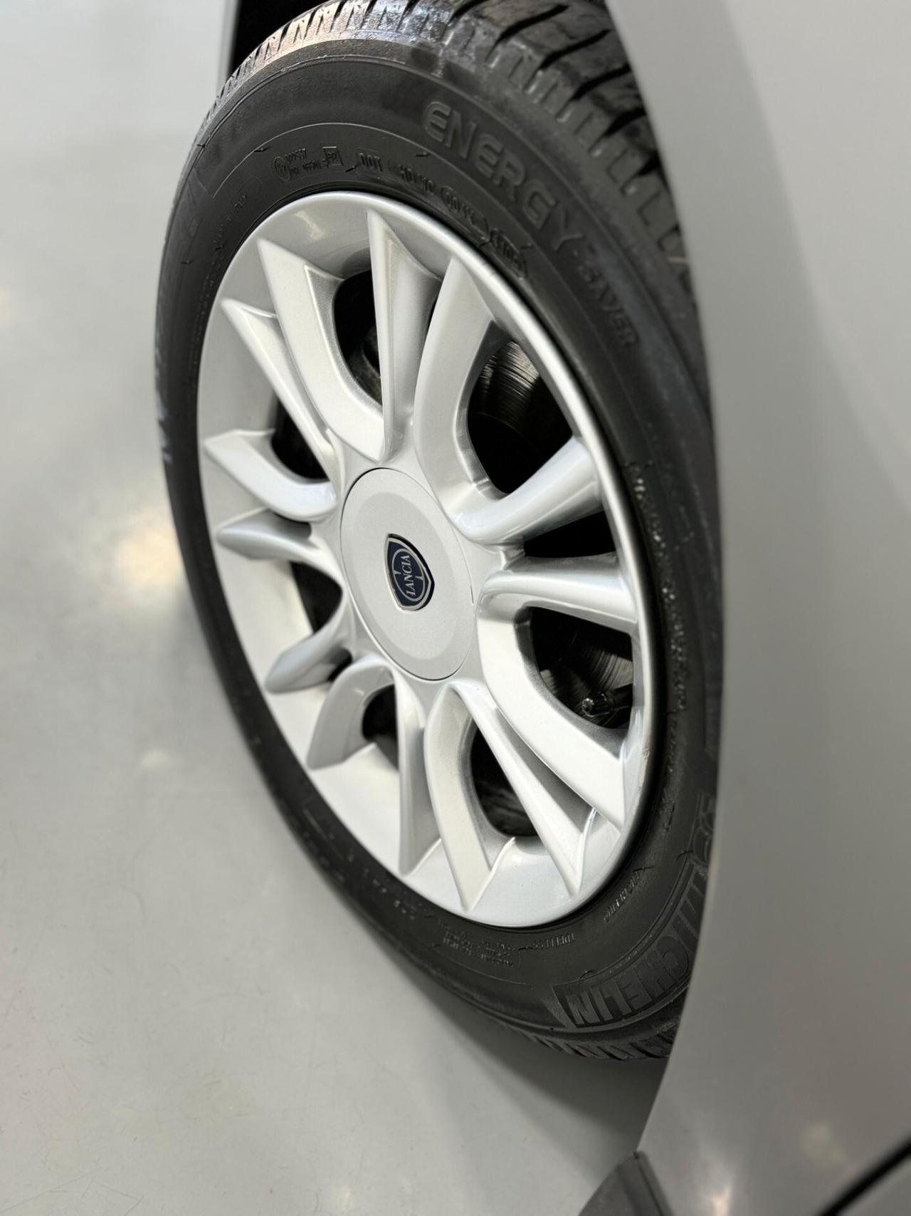 Lancia Delta 1.6 MJT DPF Argento