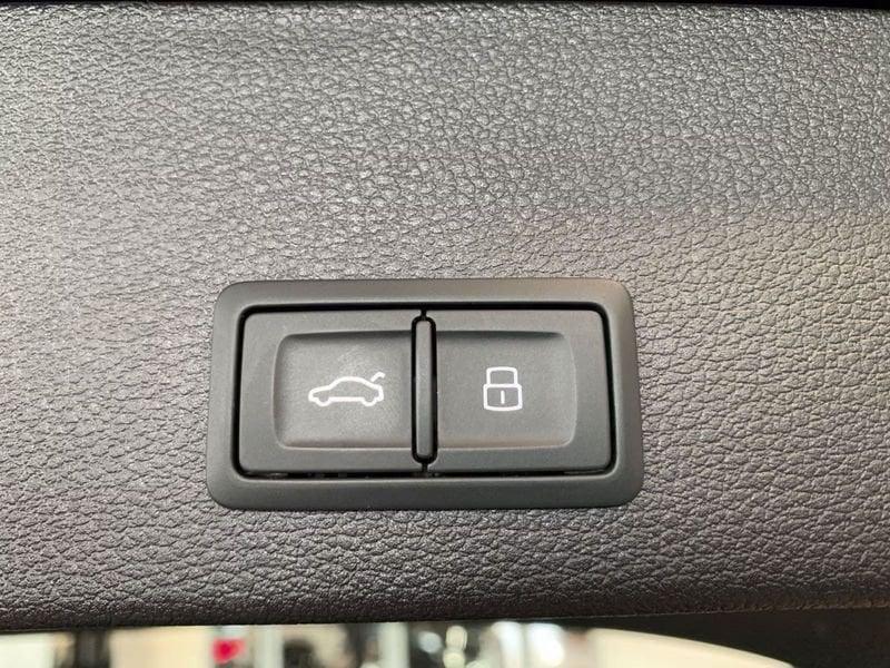 Audi Q2 Q2 35 TFSI S tronic S line Edition LED NAVI COCKPIT