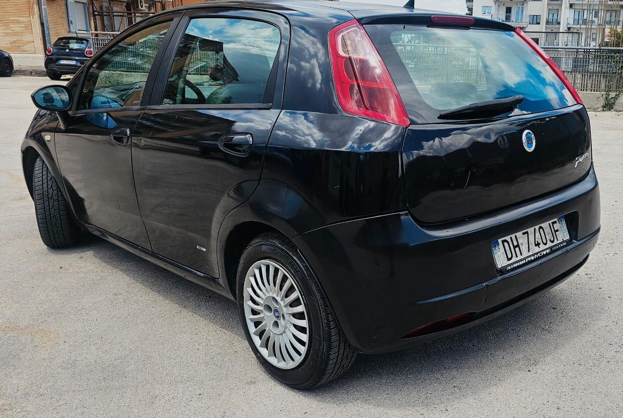 Fiat Grande Punto Grande Punto 1.3 MJT 75 CV 5 porte Active