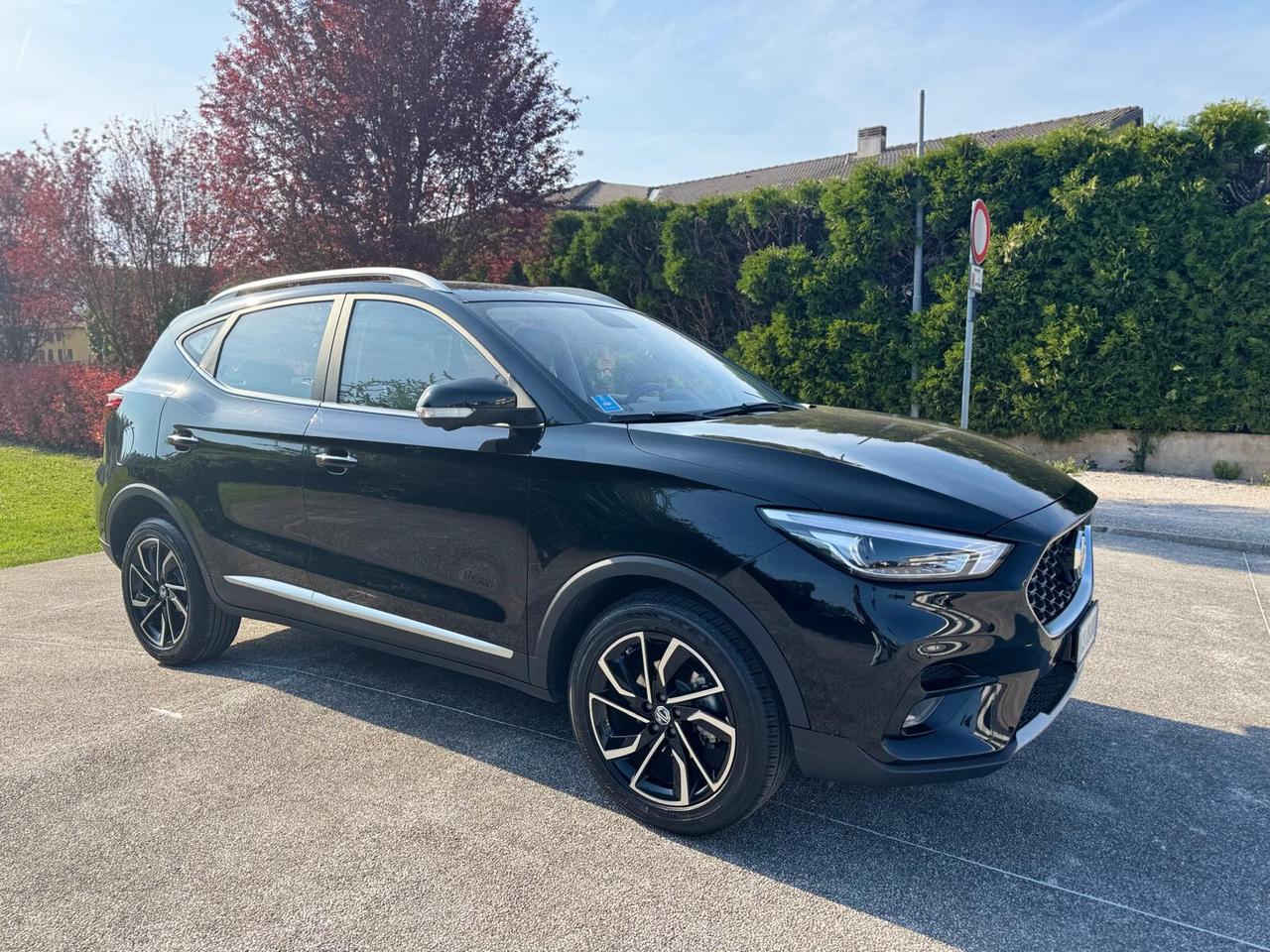 MG ZS 1.5 VTi-tech Luxury – 2023 – Perfetta