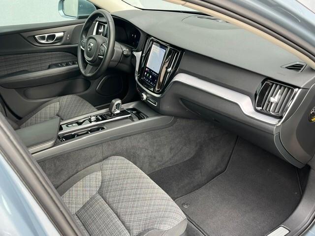 Volvo V60 B4 (d) automatico Core