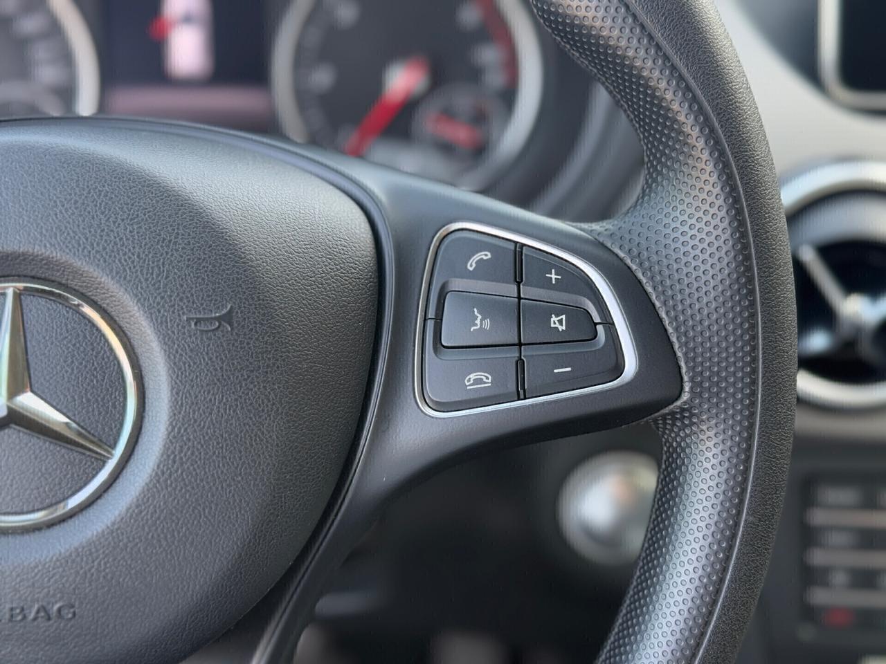 Mercedes-benz B 180 km 95.000 !