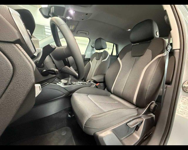 AUDI Q2 30 TDI Business Advanced