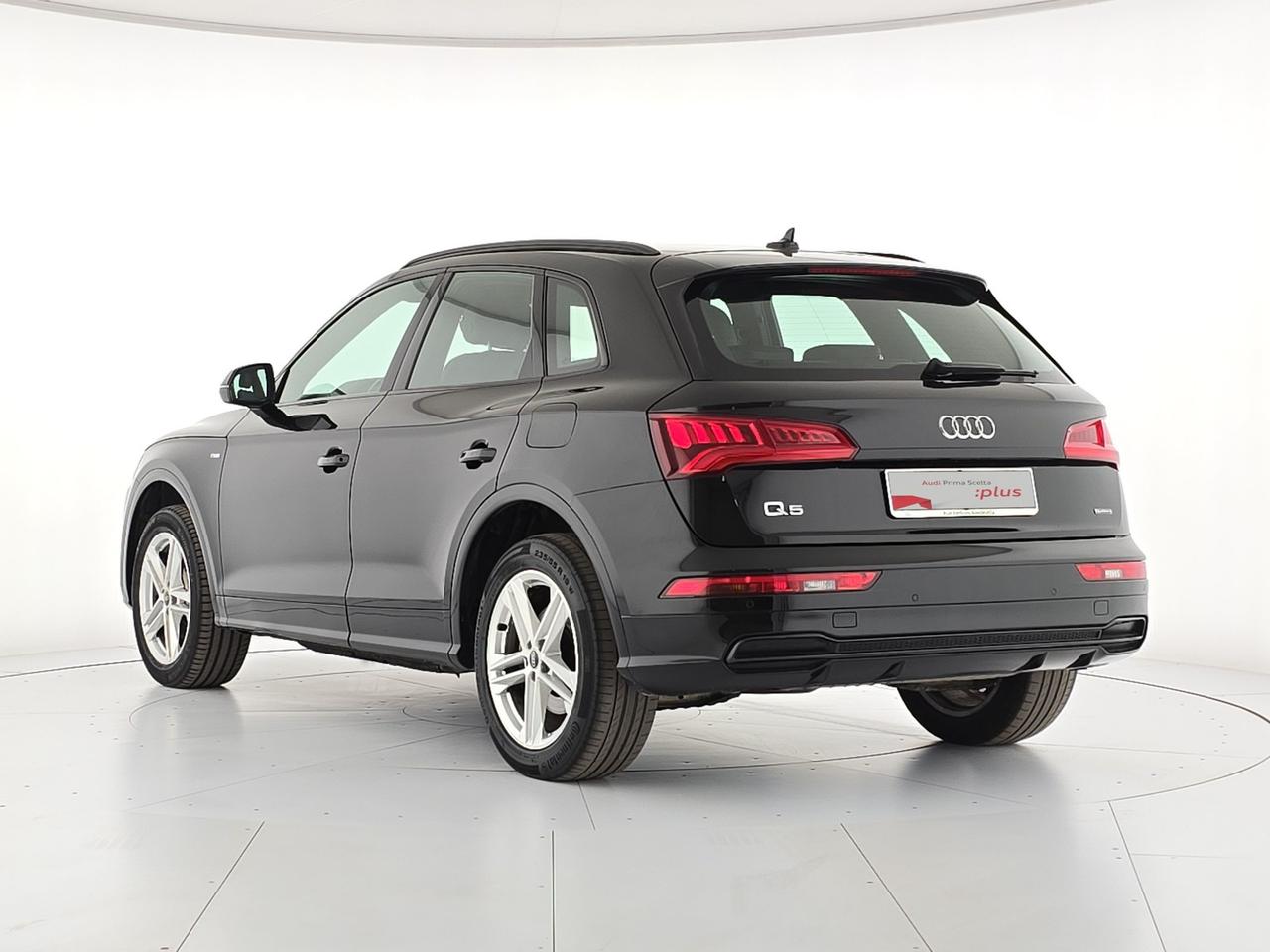 Audi Q5 50 2.0 tfsi e business quattro 299cv s-tronic