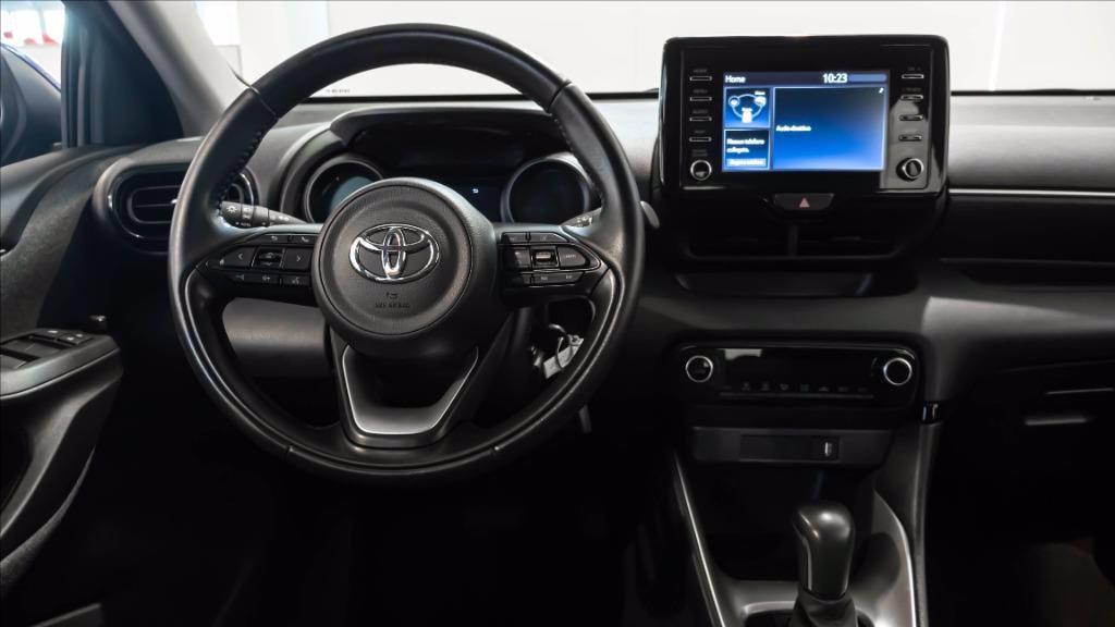 TOYOTA Yaris 1.5h Lounge del 2021