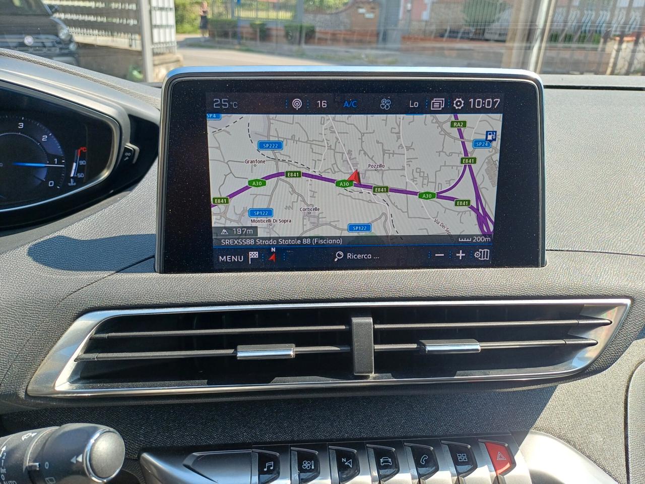Peugeot 3008 BlueHDi 130 S&S EAT8 Allure