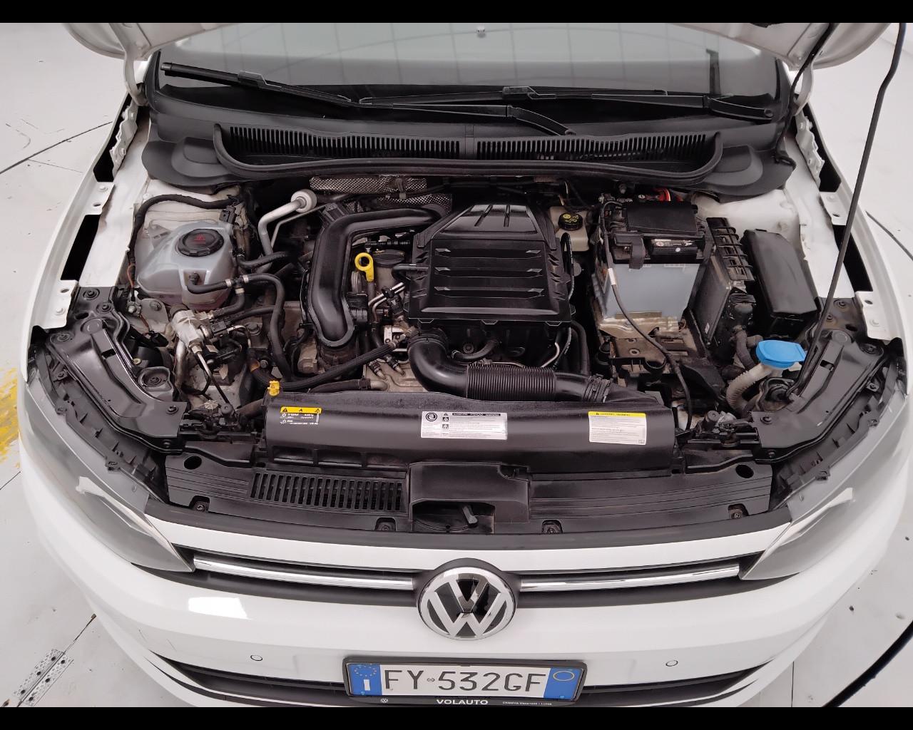 VOLKSWAGEN Polo VI 2017 - Polo 5p 1.0 tgi Comfortline 90cv my19