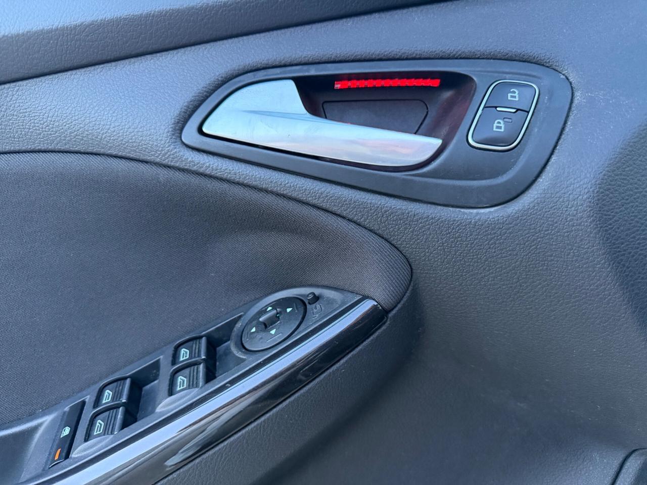 FORD FOCUS 1.5 TDCI 120 SW TITANIUM FULL LED MY16