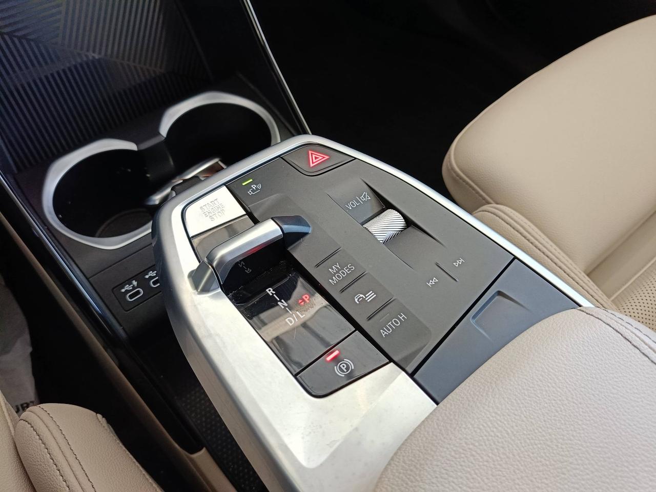 BMW X1 U11 - X1 sdrive18d X-Line auto