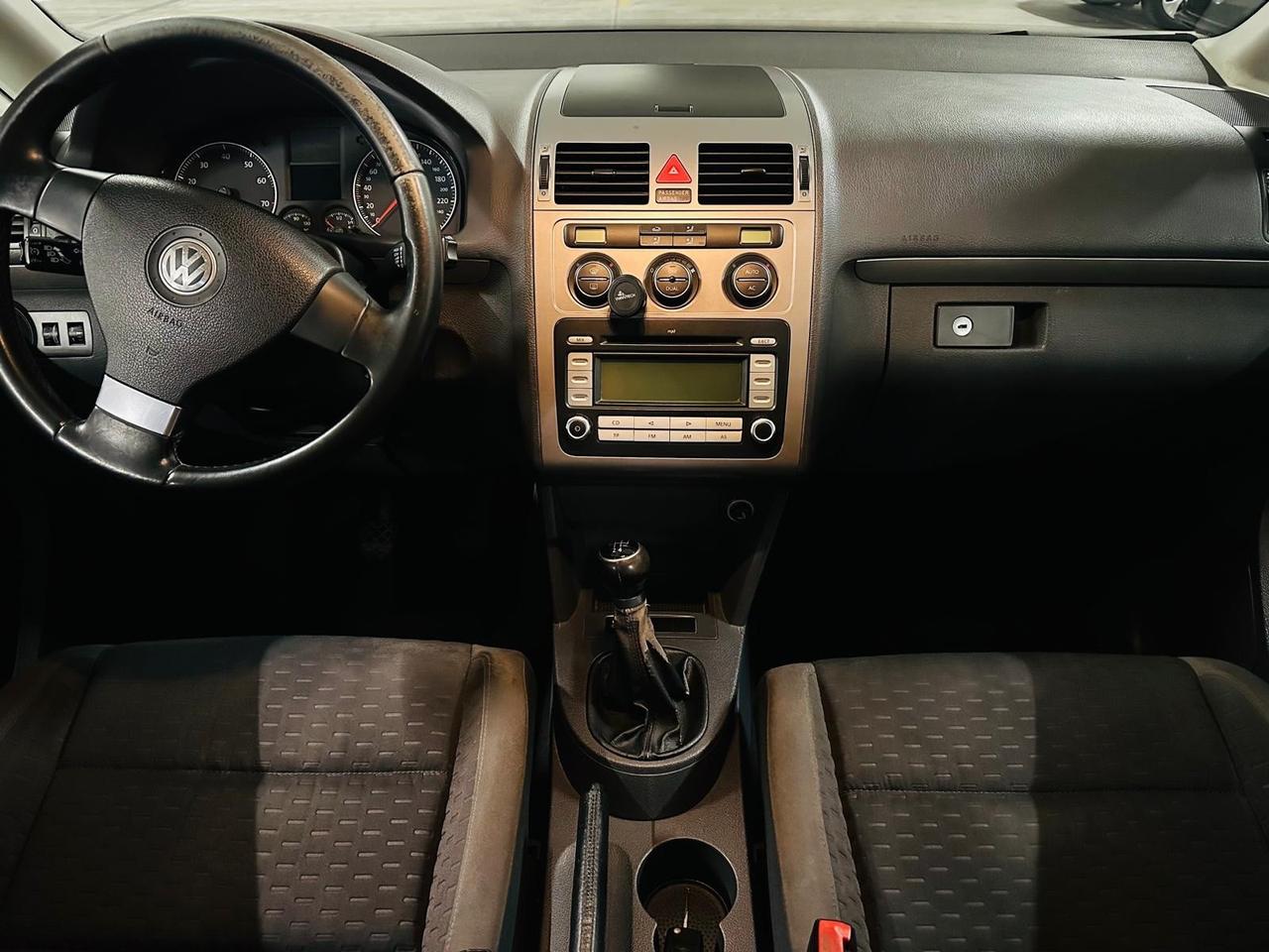 Volkswagen Touran 2.0 Highline Ecofuel 7 posti