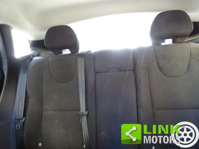 VOLVO V40 D2 Business -SOLO 68.000KM-