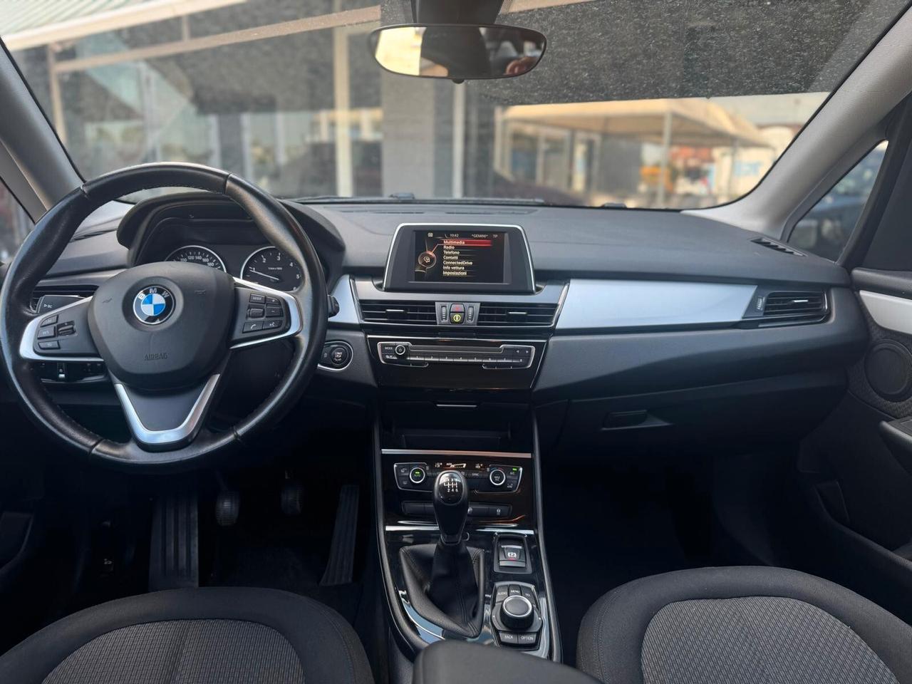 Bmw 2er Active Tourer 218d Luxury