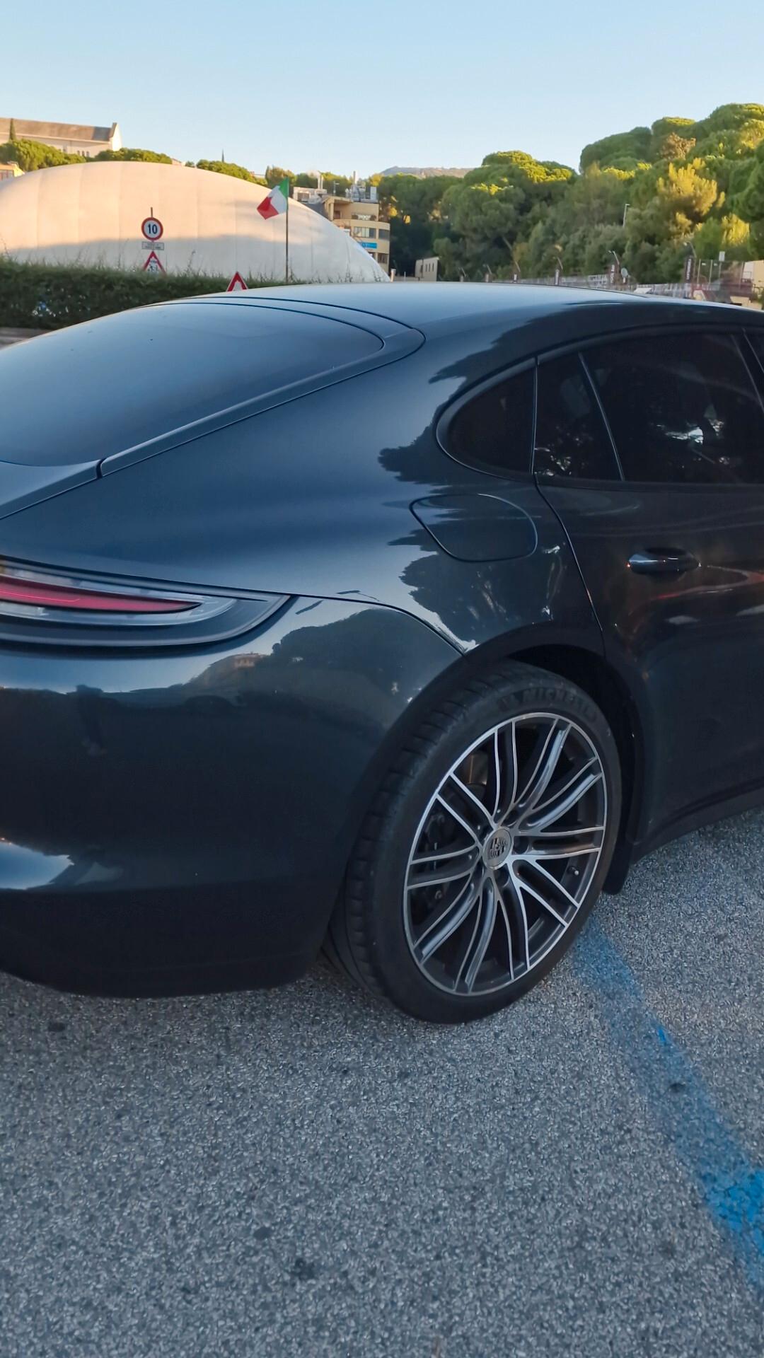 Porsche Panamera 2.9 4