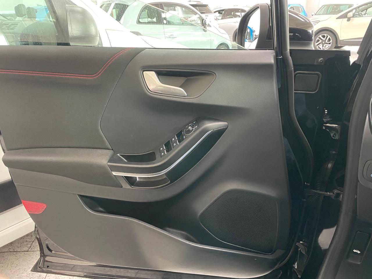 Ford Puma 1.0 EcoBoost Hybrid 125 CV S&S aut. ST-Line