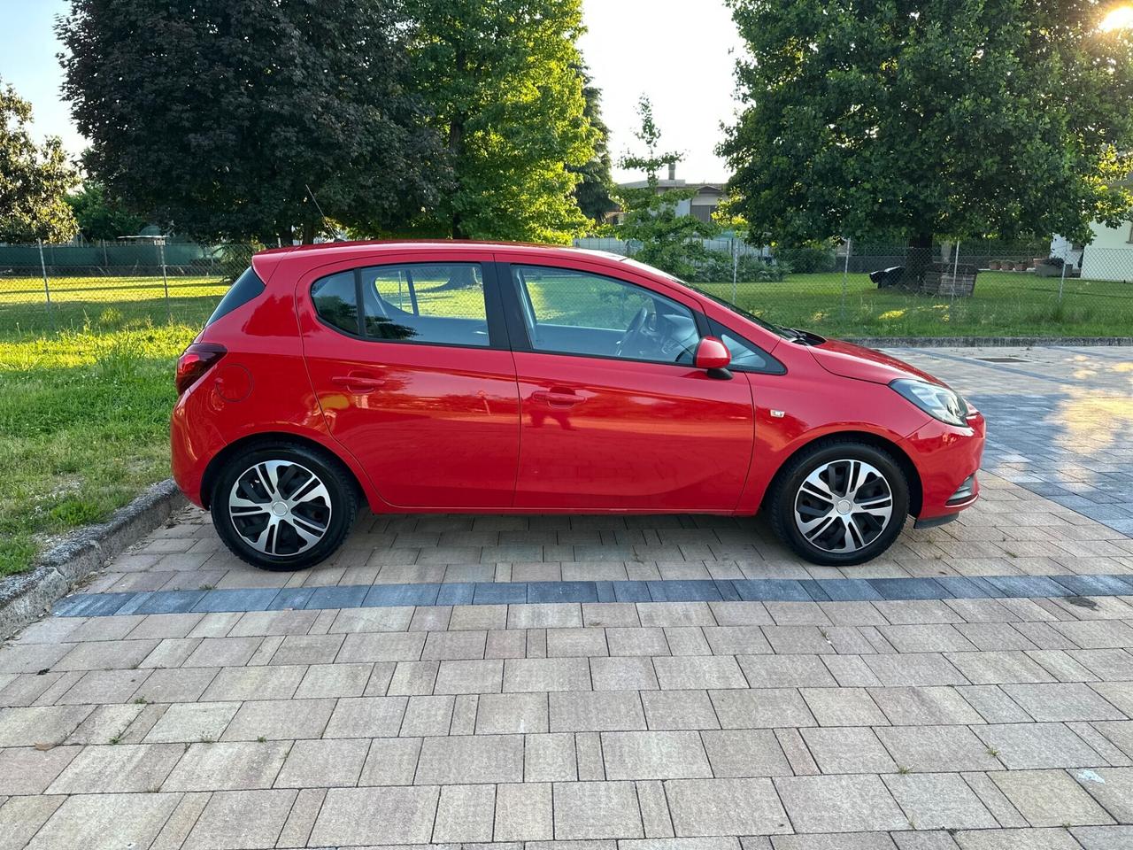 Opel Corsa 1.3 CDTI 5 porte b-Color NEOPATENTATI