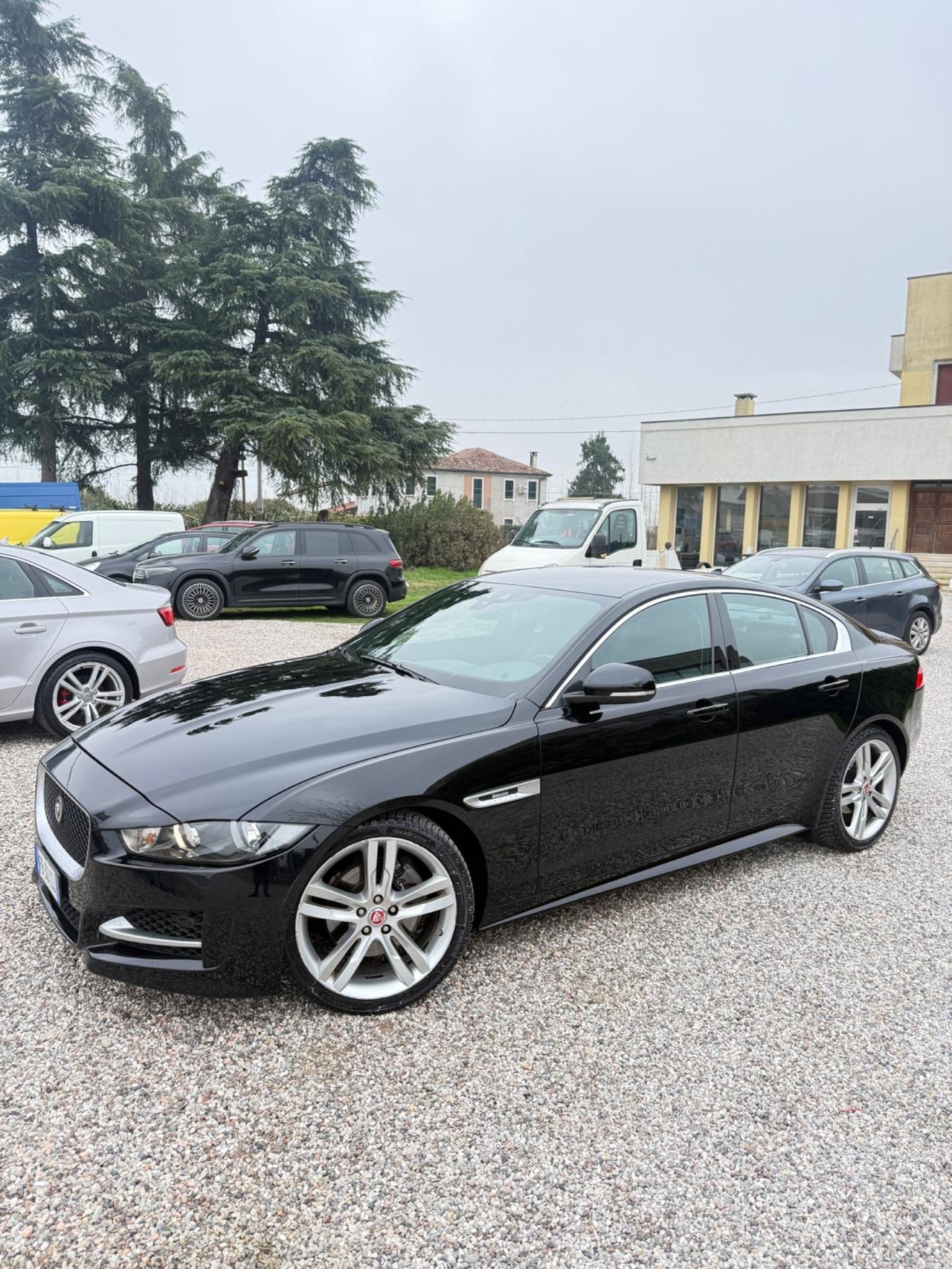 Jaguar XE 2.0 D E-Performance aut. R-Sport