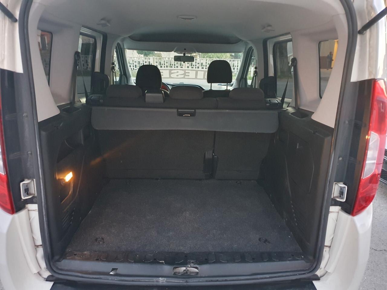 Fiat Doblo Doblò 1.6 MJT 16V 95CV Neopat 2015
