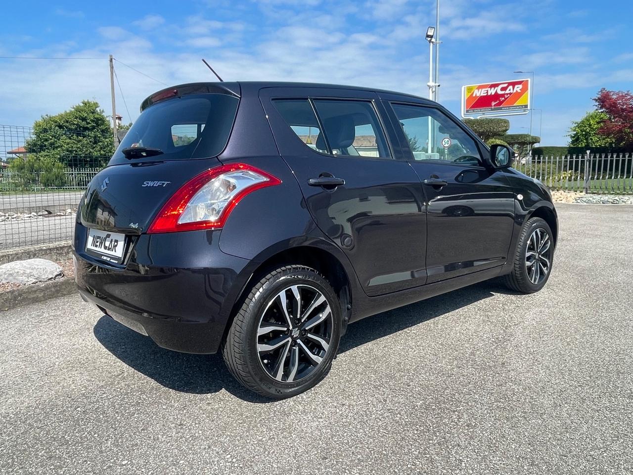 Suzuki Swift 1.2 Dualjet 4x4 5 porte B-Top