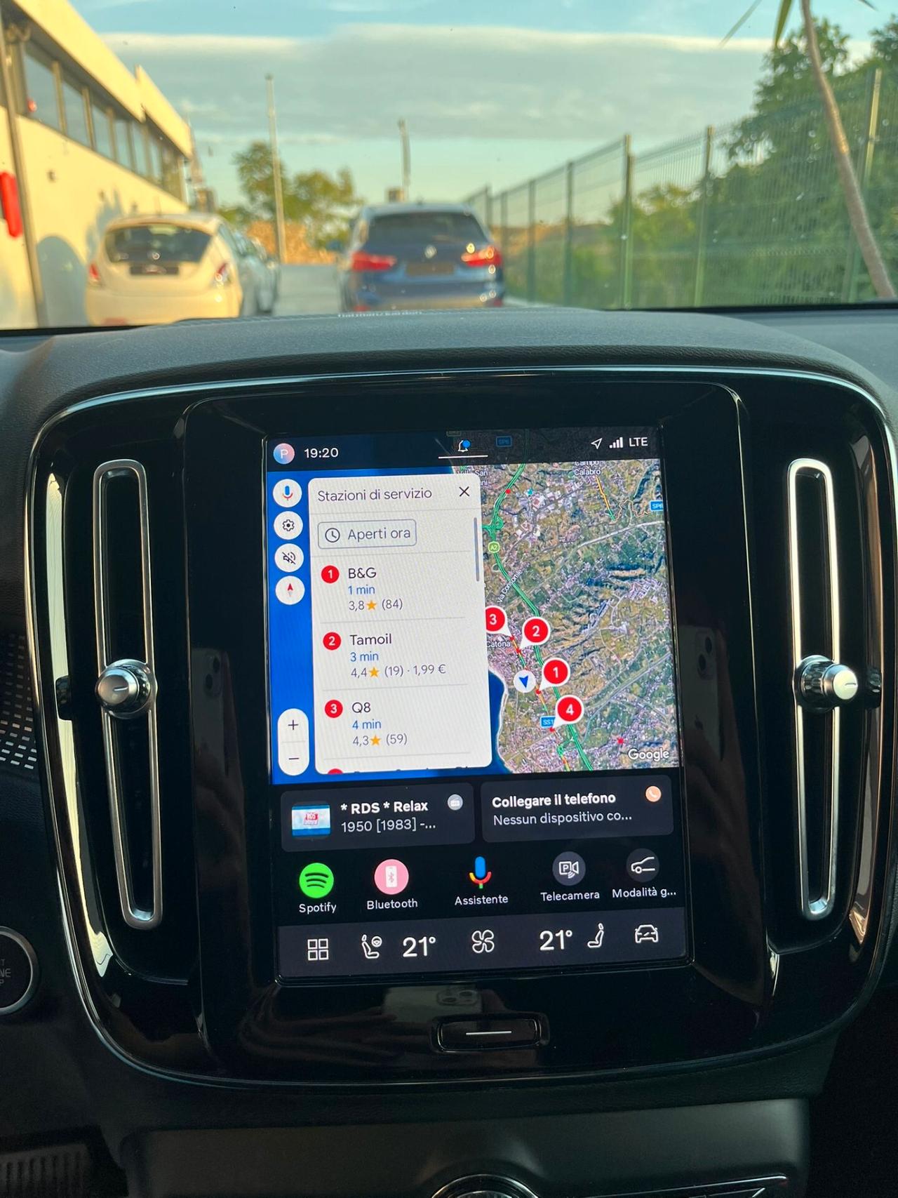 Volvo XC40 B3 automatico Plus Dark