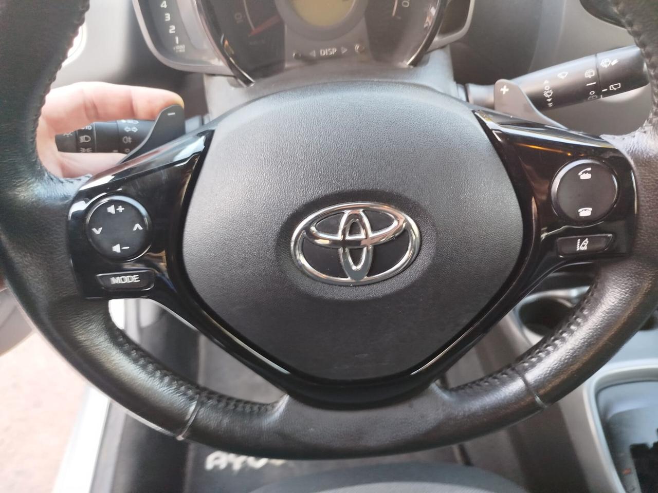 AYGO 1.0 AUTOMATICA* PREZZO VERO* 5 PORTE UNIPRO- KM CERTI- GARANZIA 12 MESIU