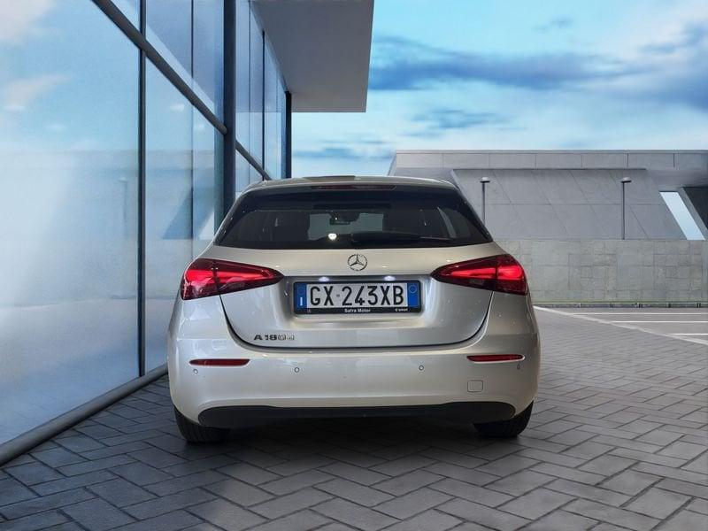 Mercedes-Benz Classe A A 180 d Automatic Advanced