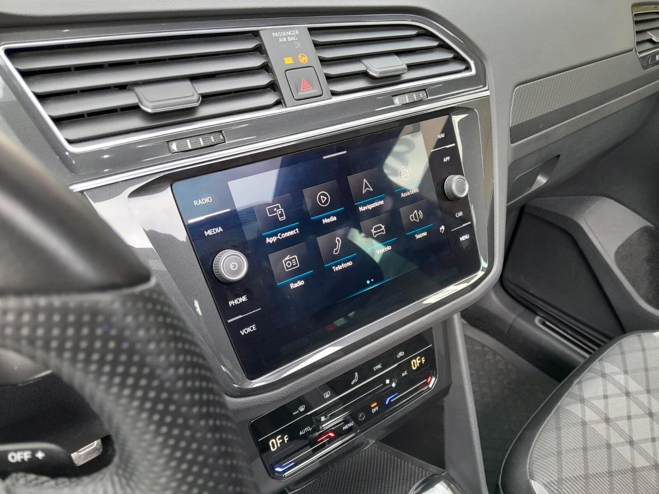 Volkswagen Tiguan 2.0 TDI 200 CV SCR DSG 4MOTION R-Line