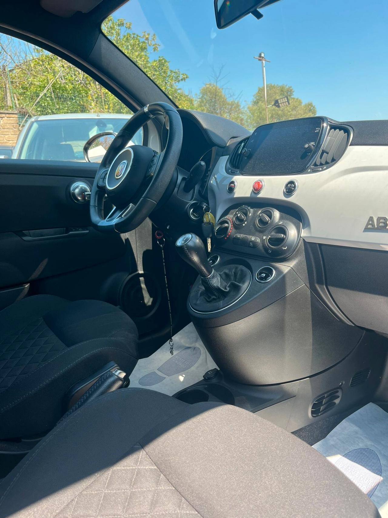 Abarth 595 1.4 Turbo T-Jet 165 CV Turismo