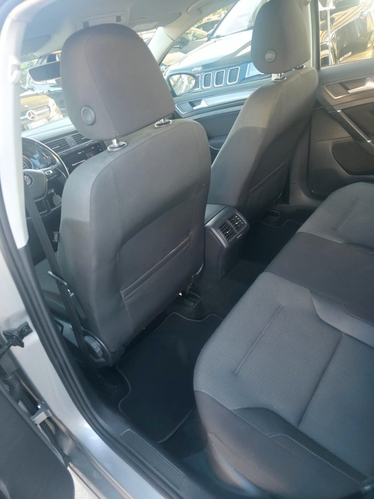 Volkswagen Golf 1.6 TDI 115CV DSG 5p. Business BlueMotion Technology