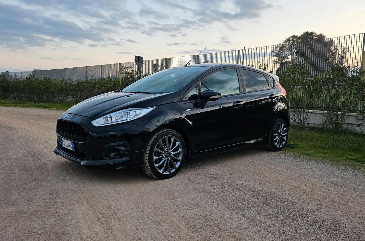 Ford Fiesta 1.5 TDCi 75CV 5 porte ST-Line