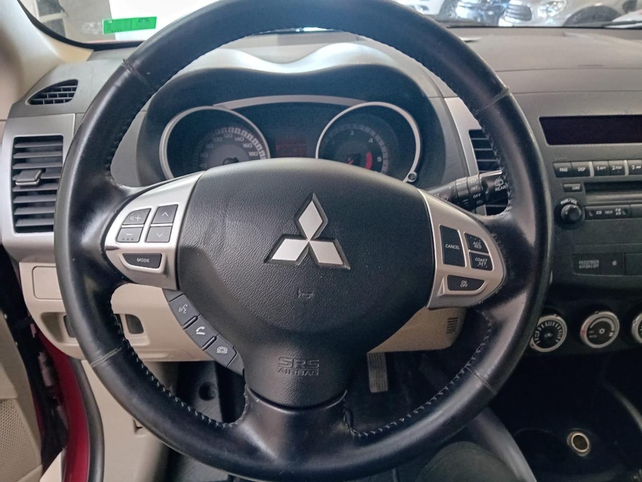 Mitsubishi Outlander 2.2 DI-D 4WD Instyle 7p.