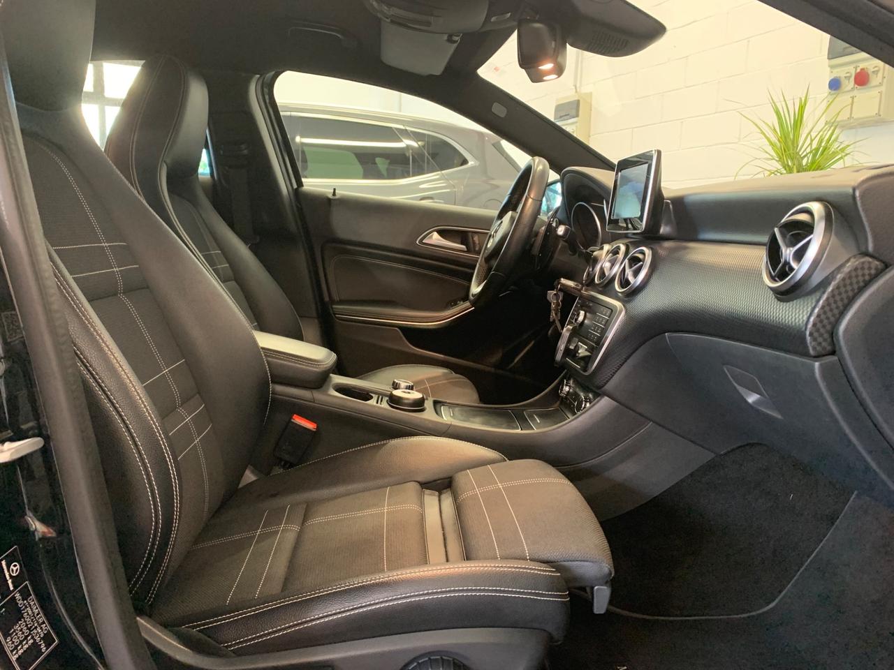 Mercedes-benz A 200 d Automatic 4Matic Sport AMG Line