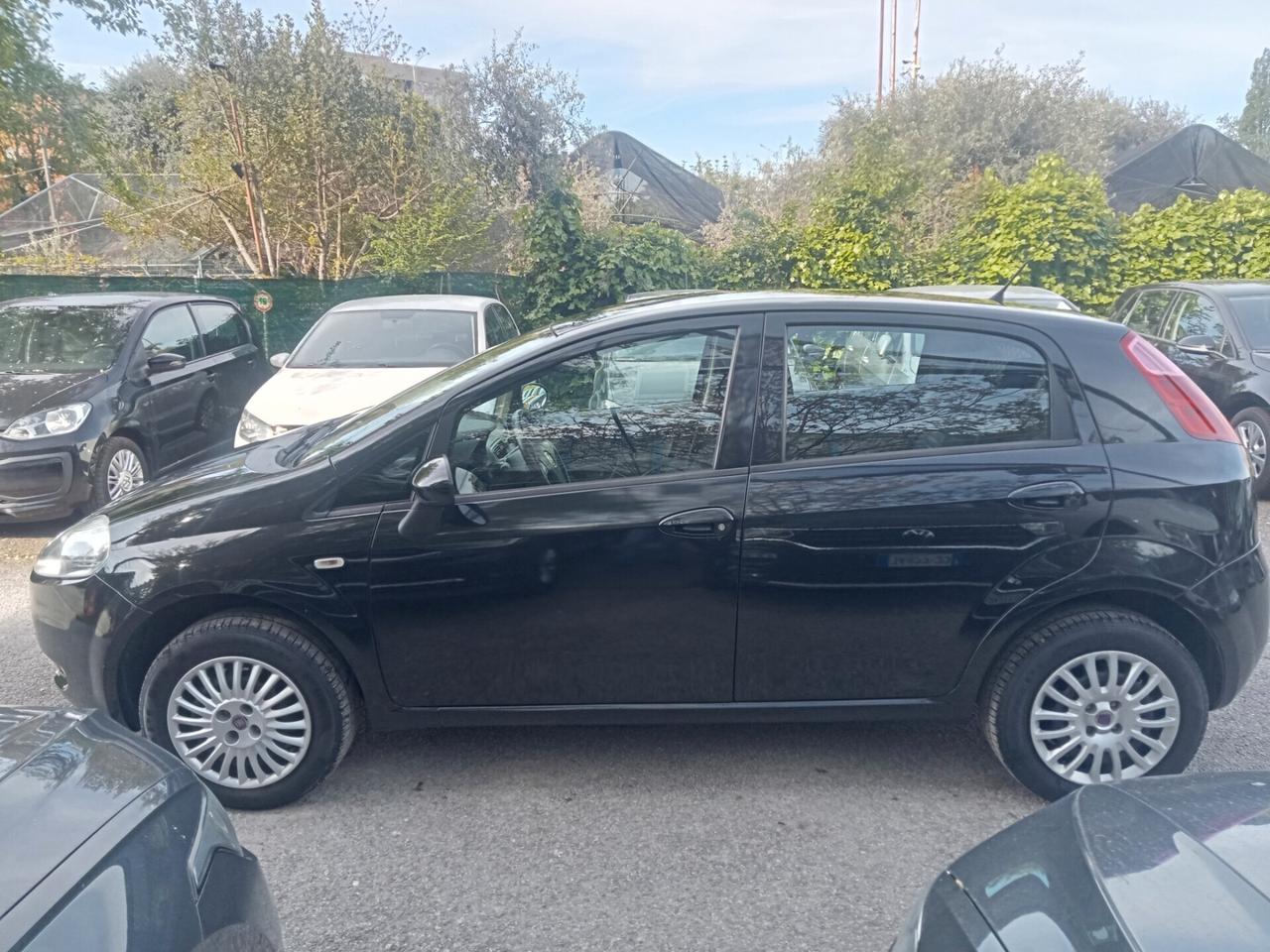 Fiat Grande Punto 1.4 - 5 porte Natural Power OK Neopatentati