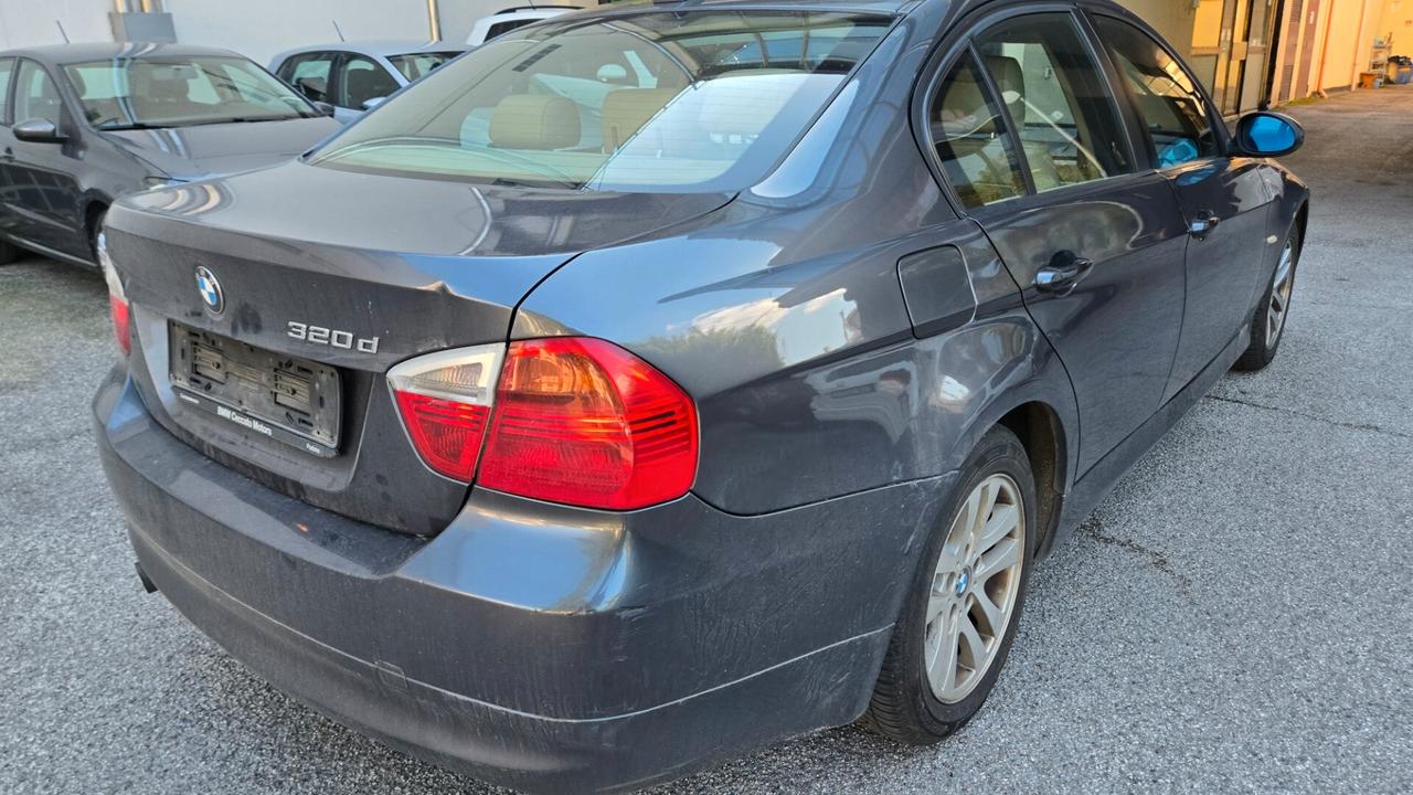 Bmw 320 320d cat Futura
