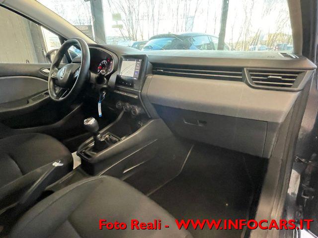 RENAULT Clio TCe 100 CV 5 porte Business Iva Esposta