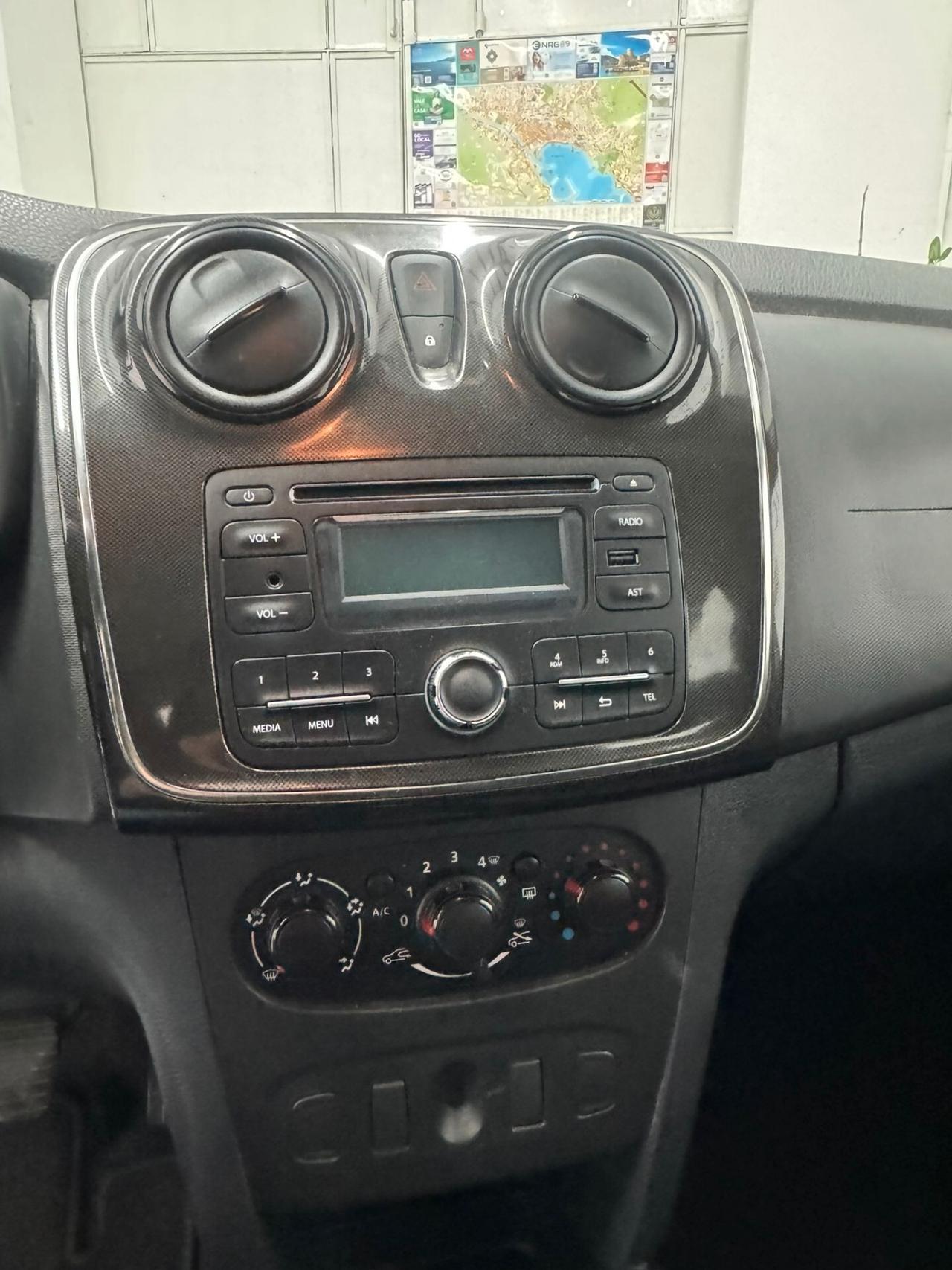 Dacia Sandero 1.0 SCe 12V 75CV Lauréate