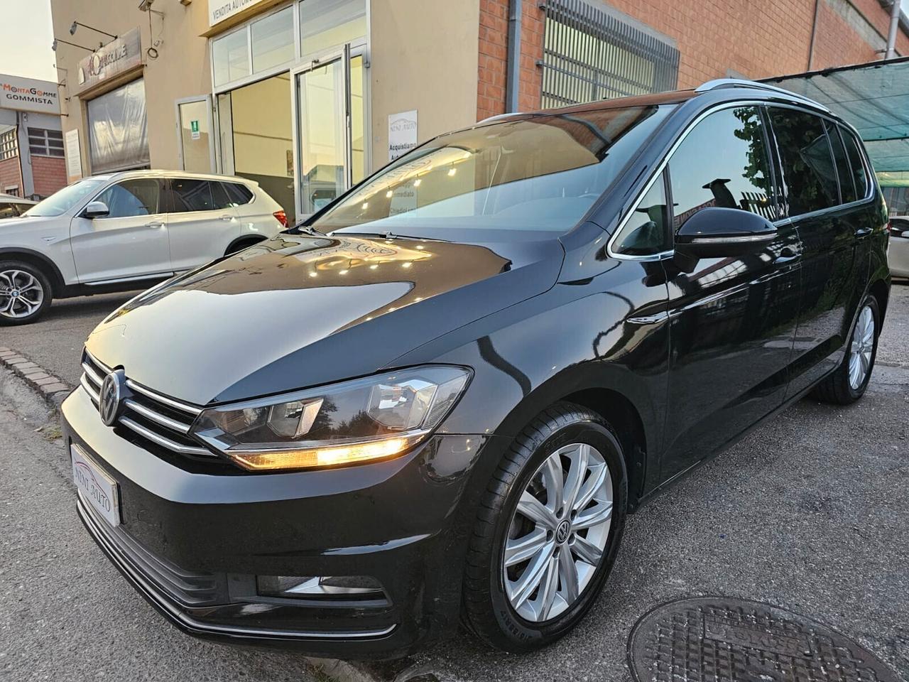 Volkswagen Touran 2.0 TDI 150cv DSG Highline*Navi*7Posti*Euro6*