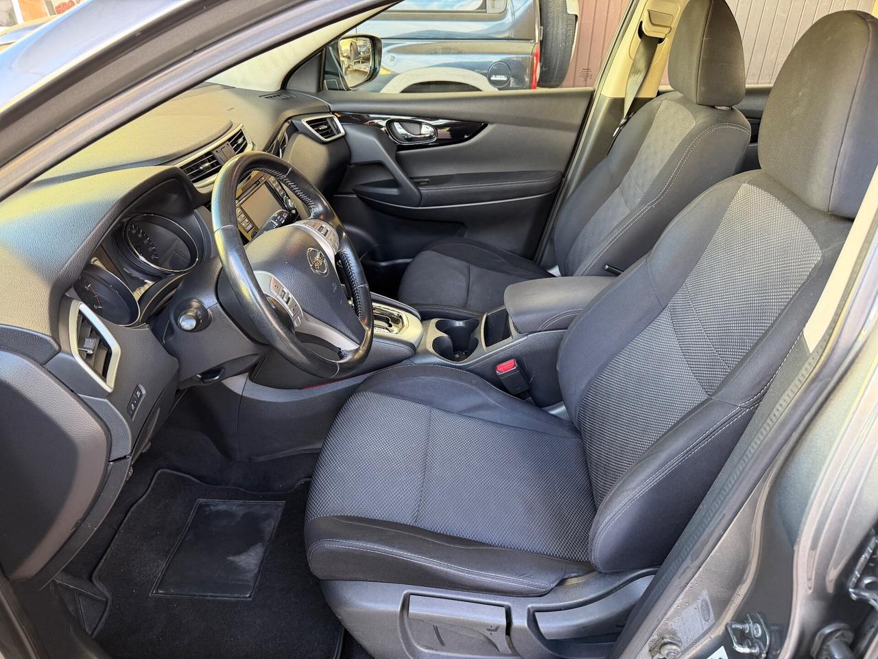 Nissan Qashqai 1.6 dCi Navi Automatica -2017