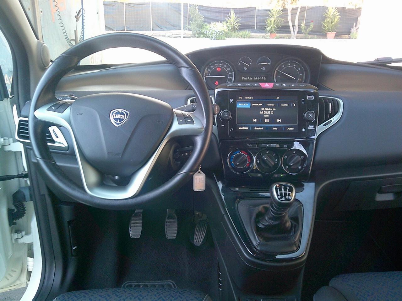 Lancia Ypsilon 1.0 FireFly 5 porte S&S Hybrid Gold*Prezzo Reale*