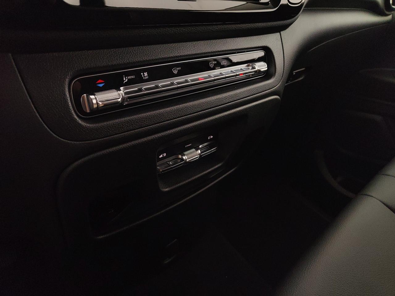 Mercedes-Benz Vito Tourer SELECT 116 CDI Extralong